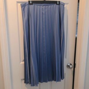 J. Crew NWT pleated skirt